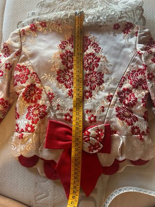 Traje de Fallera Beige y Rojo 5-6 años