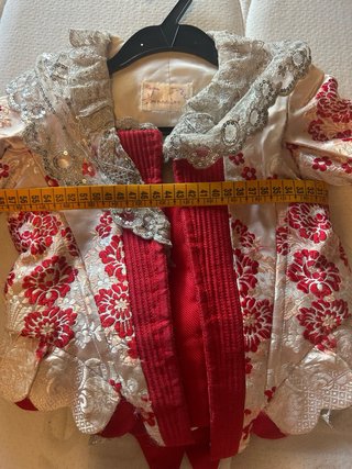 Traje de Fallera Beige y Rojo 5-6 años
