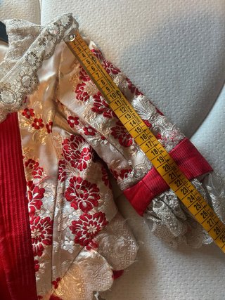 Traje de Fallera Beige y Rojo 5-6 años