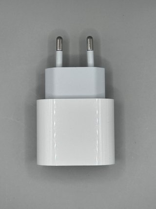 Cargador Apple 20W USB-C A2347 Original