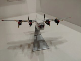 Maqueta Avión AVRO 685 YORK de Dan-Air London
