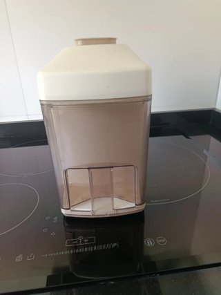 Licuadora blanca