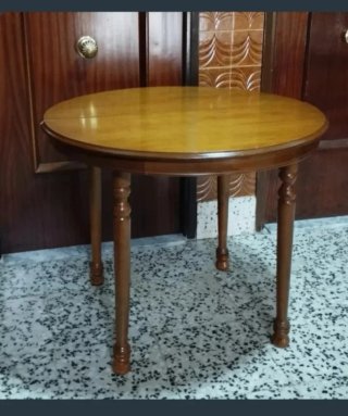 Mesa redonda de madera 90 CT  extensible 120 CT