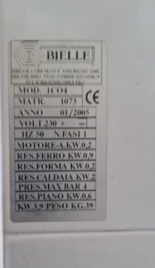 Mesa de planchado profesional Bielle