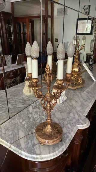 2 Candelabros clásicos con 5 brazos de luz