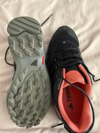 Zapatillas Adidas Terrex 40,2/3. Negro/Rosa