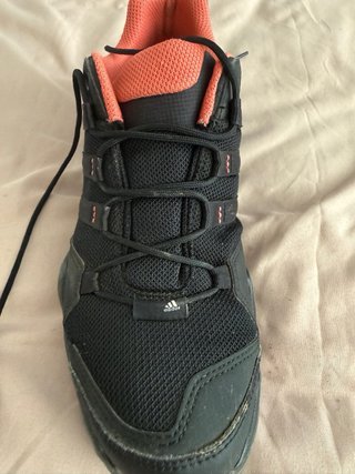 Zapatillas Adidas Terrex 40,2/3. Negro/Rosa