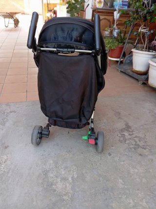 Silla de paseo negra