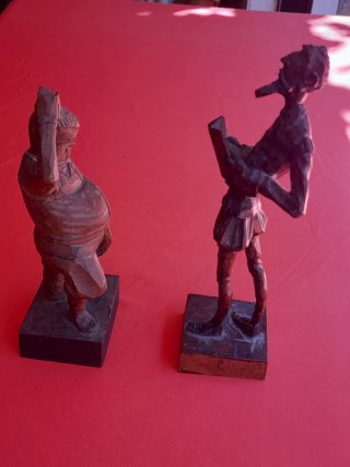 Figuras madera Quijote y Sancho Panza. OURO.