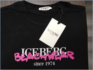 Camiseta Iceberg Beachwear negra rosa Talla M Nuev
