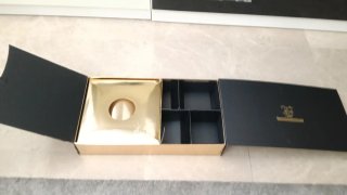 Caja Maestros Jamoneros Negra y Dorada