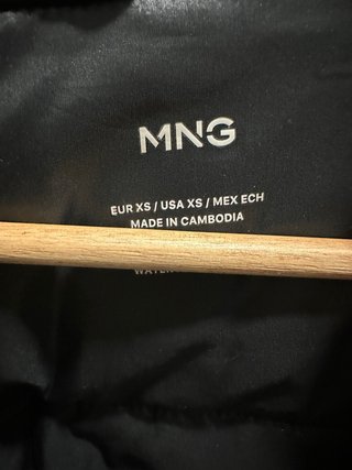 Chaqueta acolchada Mango negra