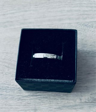 Conjunto de sortijas oro blanco y diamantes 18k.