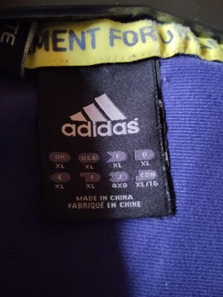 Chaqueta Adidas Morada y Amarilla