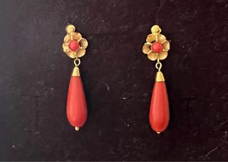 Pendientes Oro 18k Coral