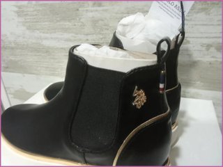 Botas U.S. Grand Polo Equipment & Apparel negras,