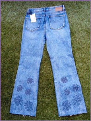 Vaqueros Desigual bordados flores T40 nuevo