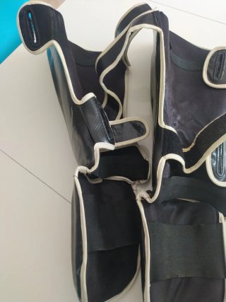 Protecciones de Karate/Taekwondo DYM Talla L