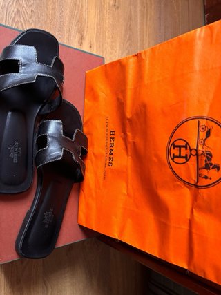 Mules Hermes Negras