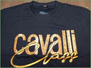 camiseta negra cavalli class