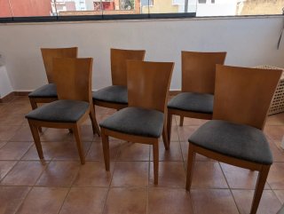 Conjunto de 6 sillas de madera y tela
