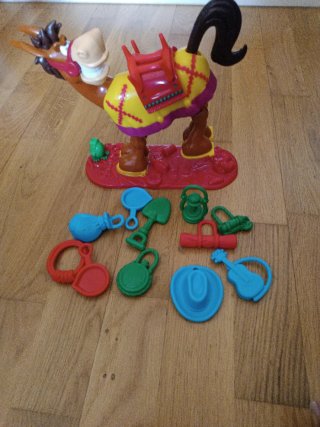 Juego de mesa ¡Tozudo! Buckaroo!