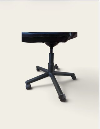 Silla de oficina giratoria negra