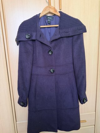 Abrigo Mango Talla XS Morado