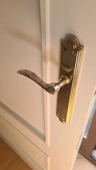 Puerta ciega 82.5