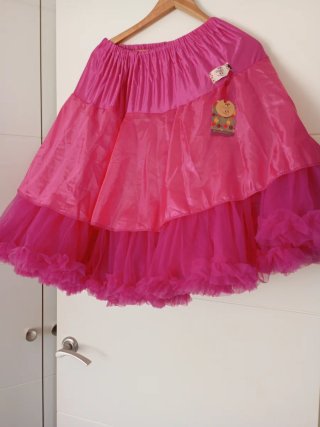Vestido Pin Up Negro y Rojo Nuevo. Con cancan rosa