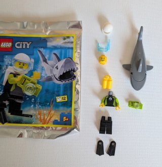 Buzo y Tiburón LEGO