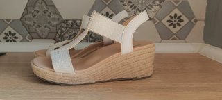Sandalias cuña blancas talla 37
