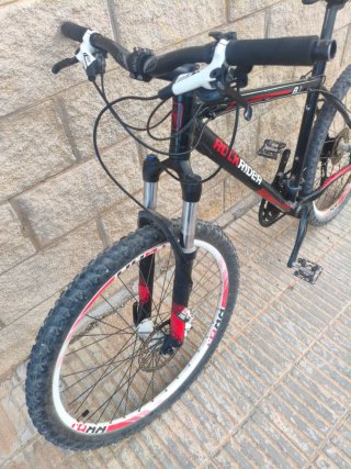 Bici MTB Rockrider 8.1 antipinchazos TS