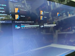 Acer Aspire E1-571 i5