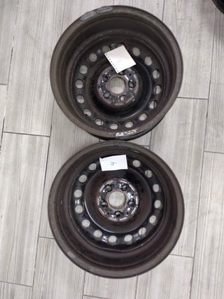 2 Ruedas Mercedes Vito Viano W639 205/65/16C ET60