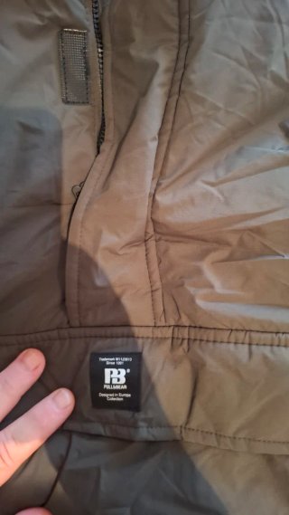 Chaqueta Pull&Bear verde militar Talla XL