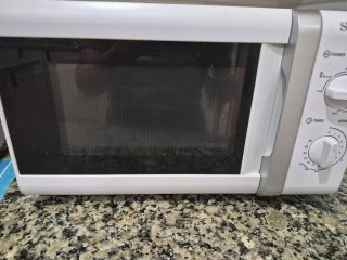 Microondas SOGO 20L Combi - Grill 1000W