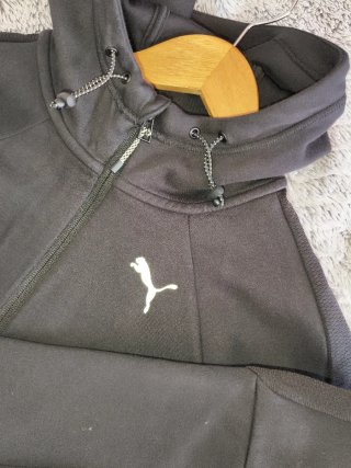 Sudadera negra Puma capucha y cremallera talla S
