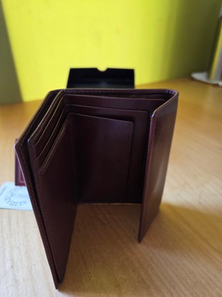 Cartera hombre piel auténtica Salvadores nueva