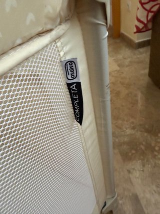 Cuna de viaje plegable