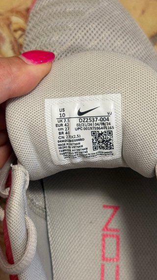 Nike Metcon 9 Gris/Rosa
