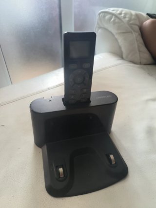 Base de carga h mando Conga 1090