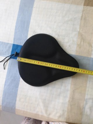 Funda sillín bicicleta acolchada negra