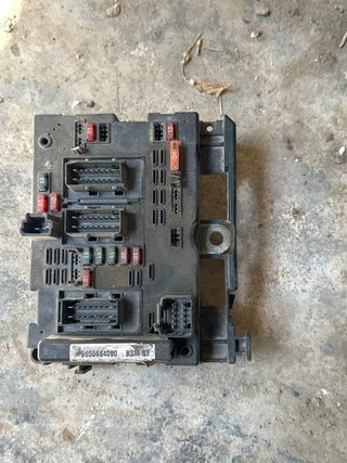 BCM Peugeot 9650664080 BSM B3