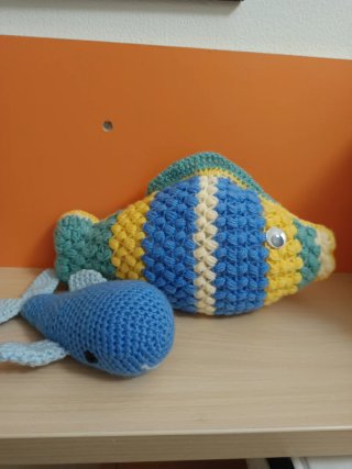 Pez de lana + Ballena de regalo