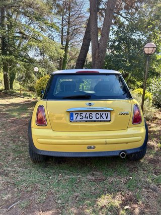 MINI Cooper 2003