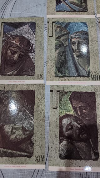 16 Postales Viacrucis