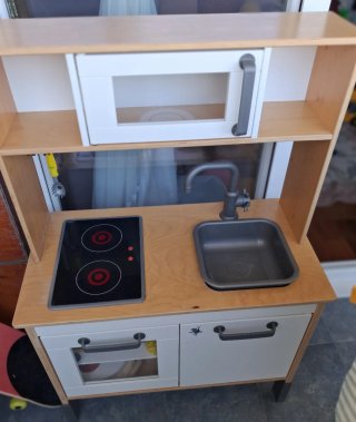 Cocinita de juguete ikea