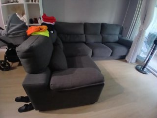 Sofá modular gris de tela