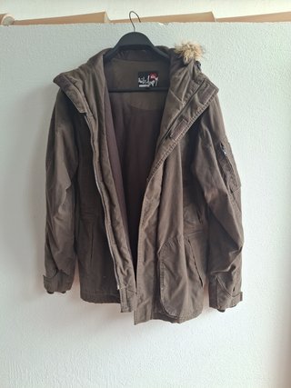 Chaqueta Quiksilver Marrón con Capucha